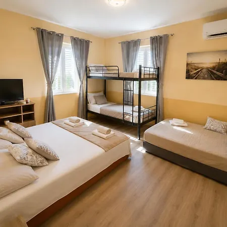 In Centar Split